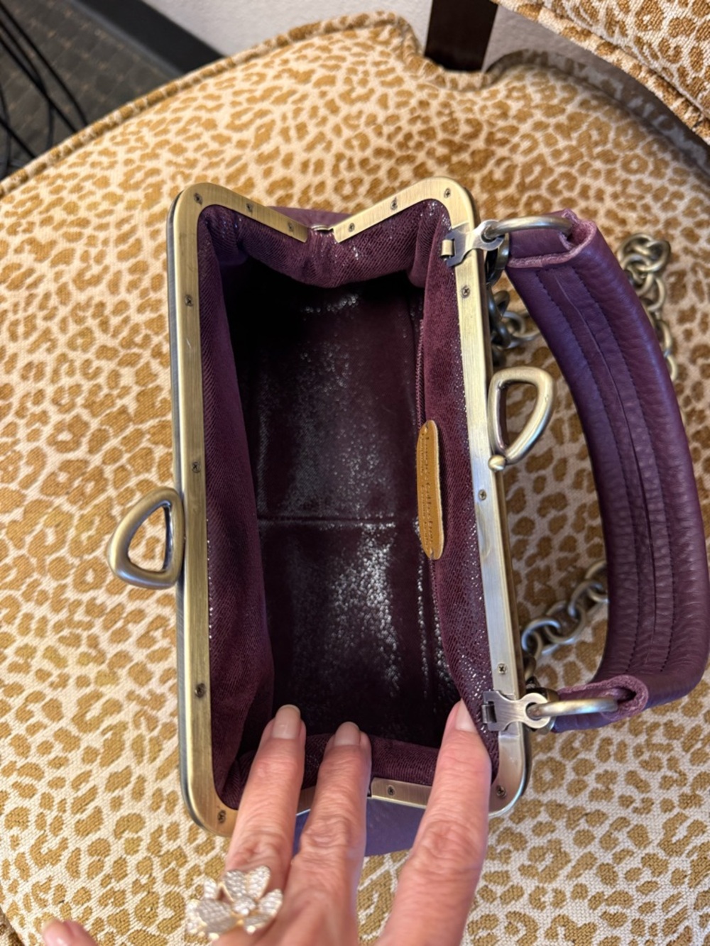 HANDMADE Burgundy/Plum Leather Satchel/Shoulder Bag w Bow Kisslock Gold hardware - Picture 13 of 16